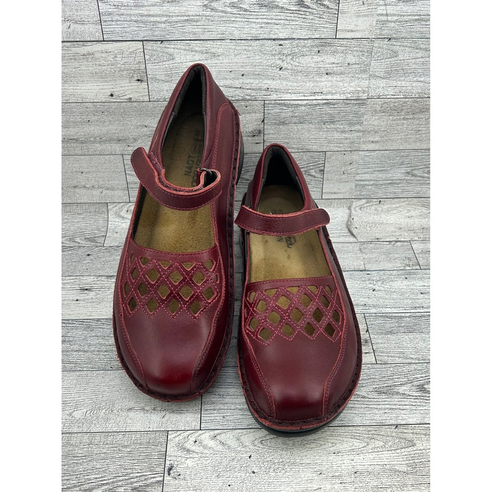 Naot Burgundy Leather Mary Jane Diamond Cutout Shoes Made in Israel Women EU 40